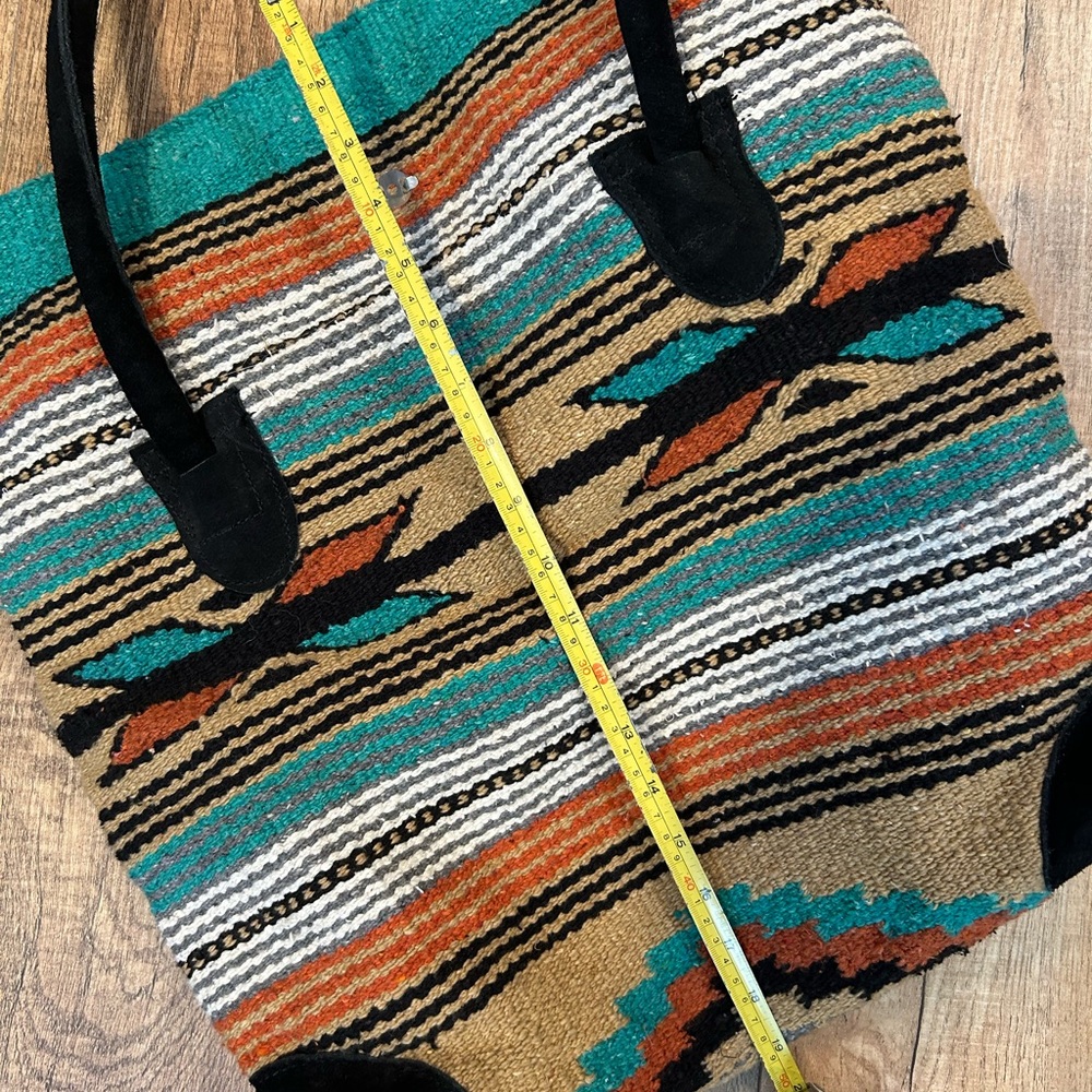 Multicolor Patterned Satchel Bag - Picture 10 of 15